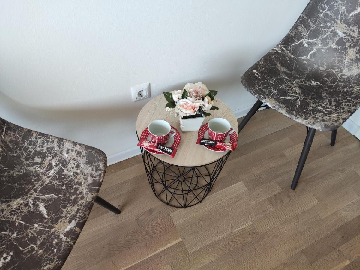Apartmani Sarah 2 Tuzla Exterior foto